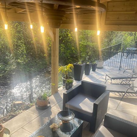 Riverside 2 Bedroom Townhouse With Car Charger Abergavenny Exteriör bild