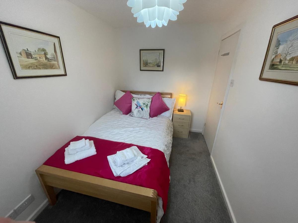Riverside 2 Bedroom Townhouse With Car Charger Abergavenny Exteriör bild