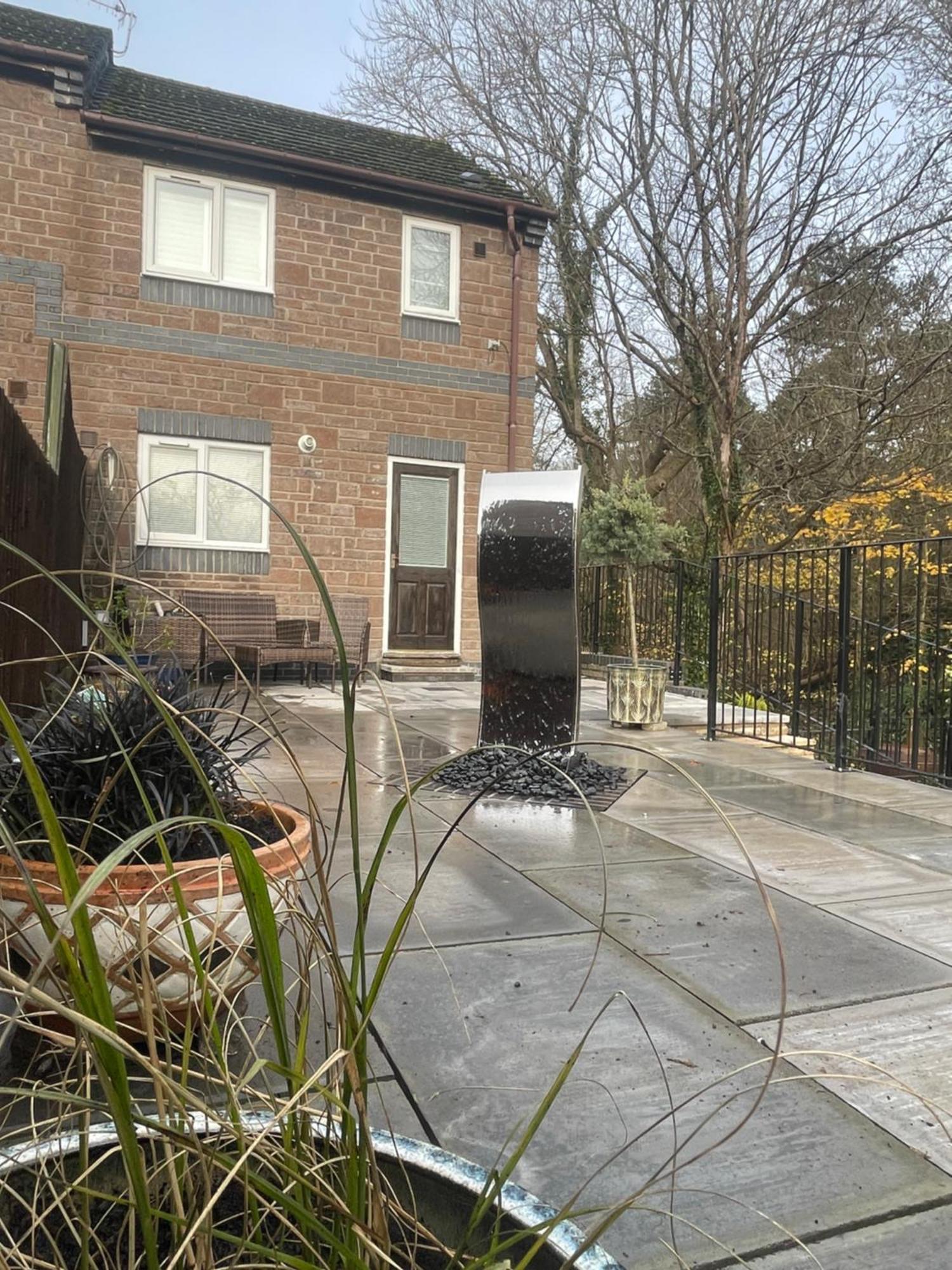 Riverside 2 Bedroom Townhouse With Car Charger Abergavenny Exteriör bild